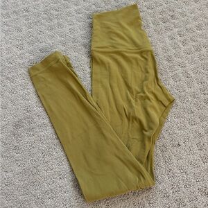 Lululemon leggings size 4